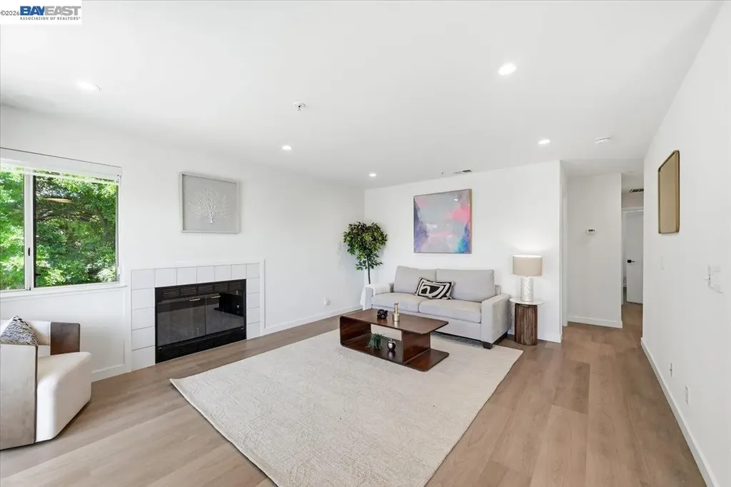 25164 Copa Del Oro Drive Hayward CA 94545