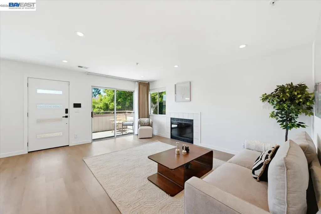 25164 Copa Del Oro Drive Hayward CA 94545