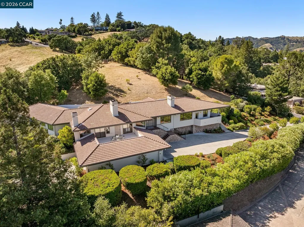 6 Tanglewood Lane Lafayette CA 94549