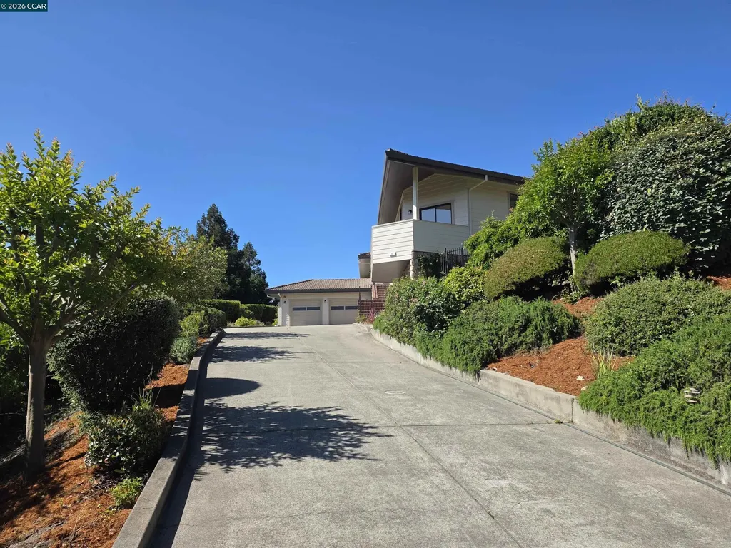 6 Tanglewood Lane Lafayette CA 94549