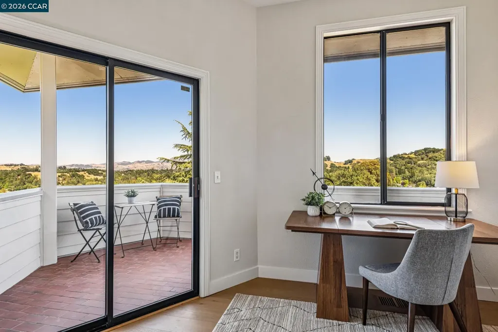 6 Tanglewood Lane Lafayette CA 94549