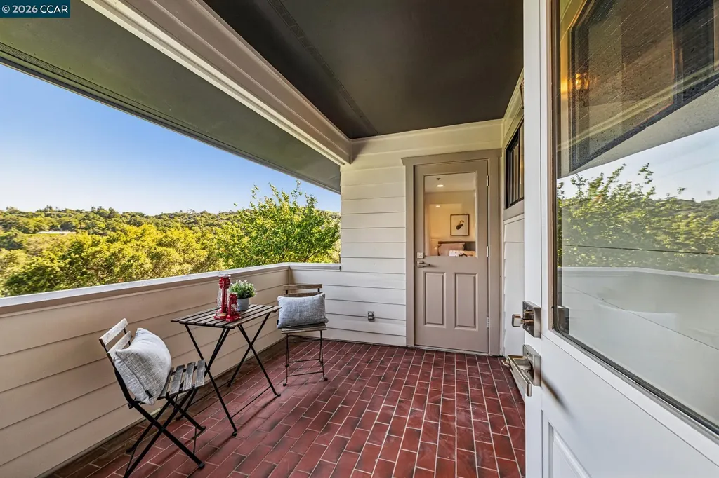 6 Tanglewood Lane Lafayette CA 94549