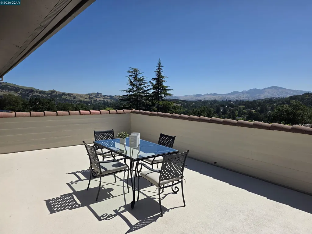 6 Tanglewood Lane Lafayette CA 94549
