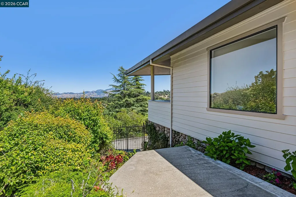 6 Tanglewood Lane Lafayette CA 94549