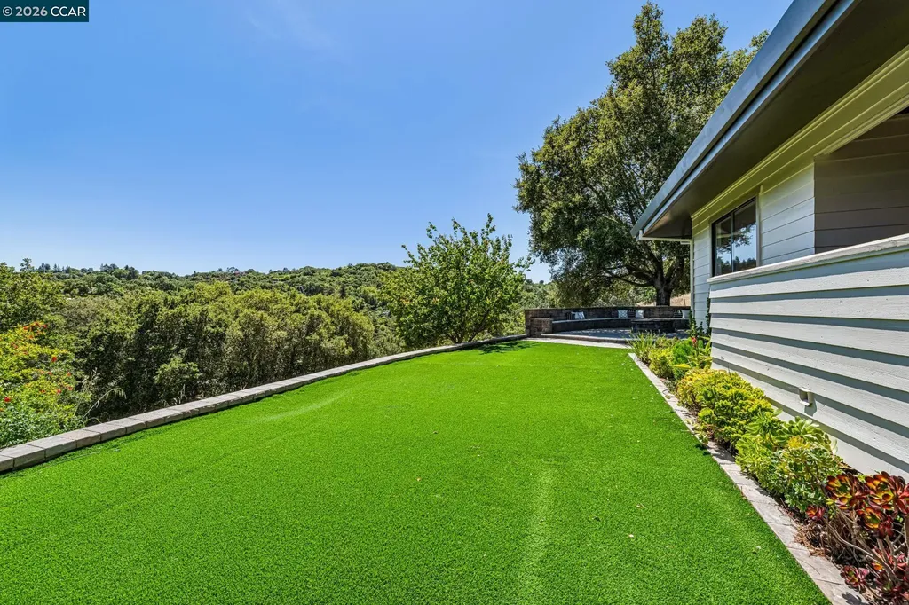 6 Tanglewood Lane Lafayette CA 94549