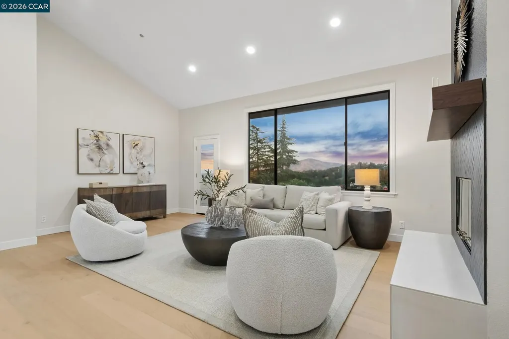 6 Tanglewood Lane Lafayette CA 94549