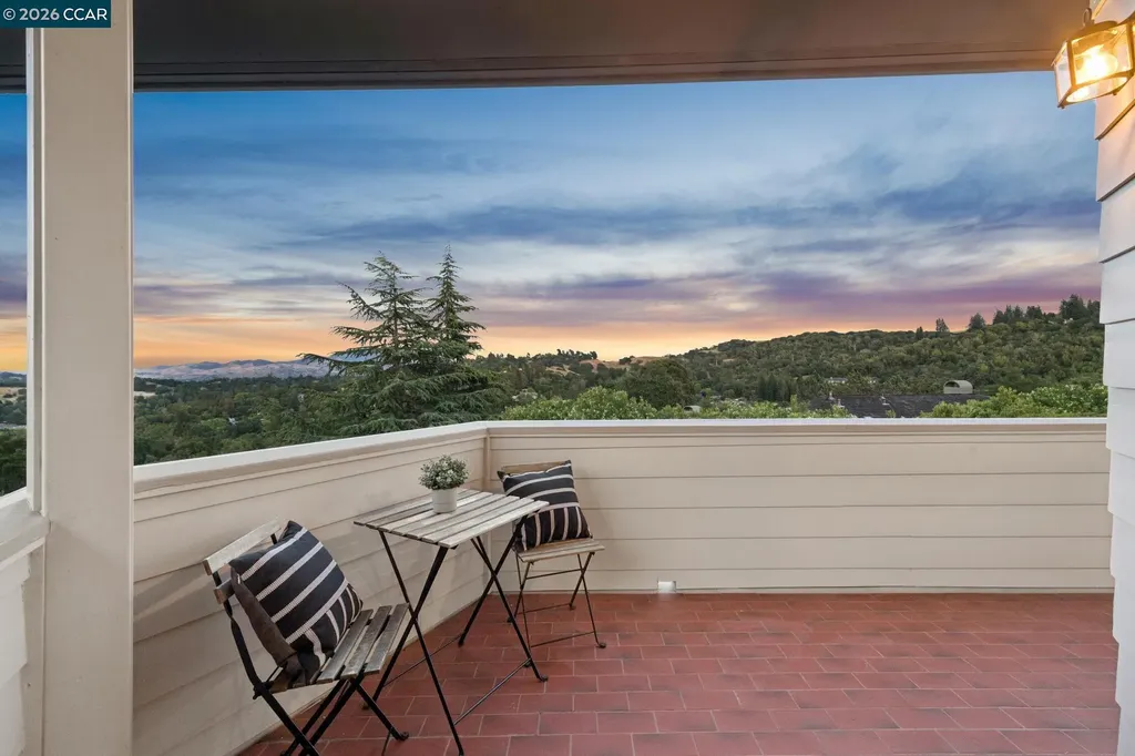 6 Tanglewood Lane Lafayette CA 94549