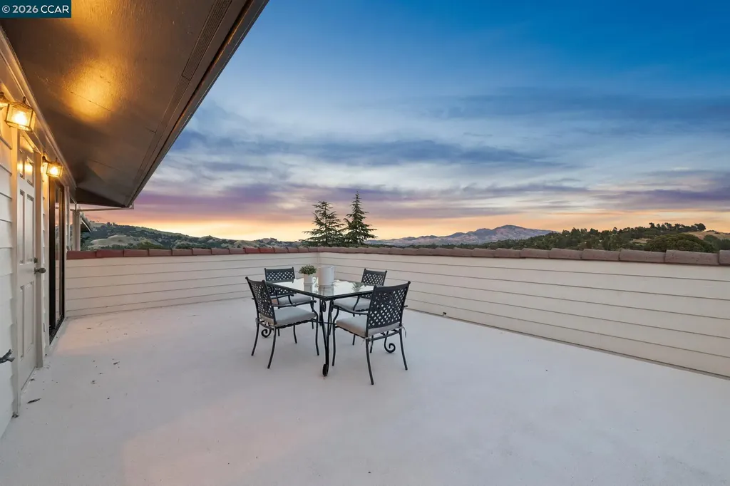6 Tanglewood Lane Lafayette CA 94549