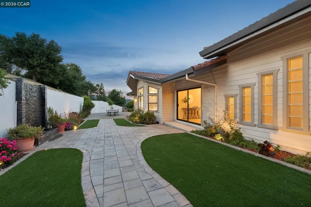 6 Tanglewood Lane Lafayette CA 94549