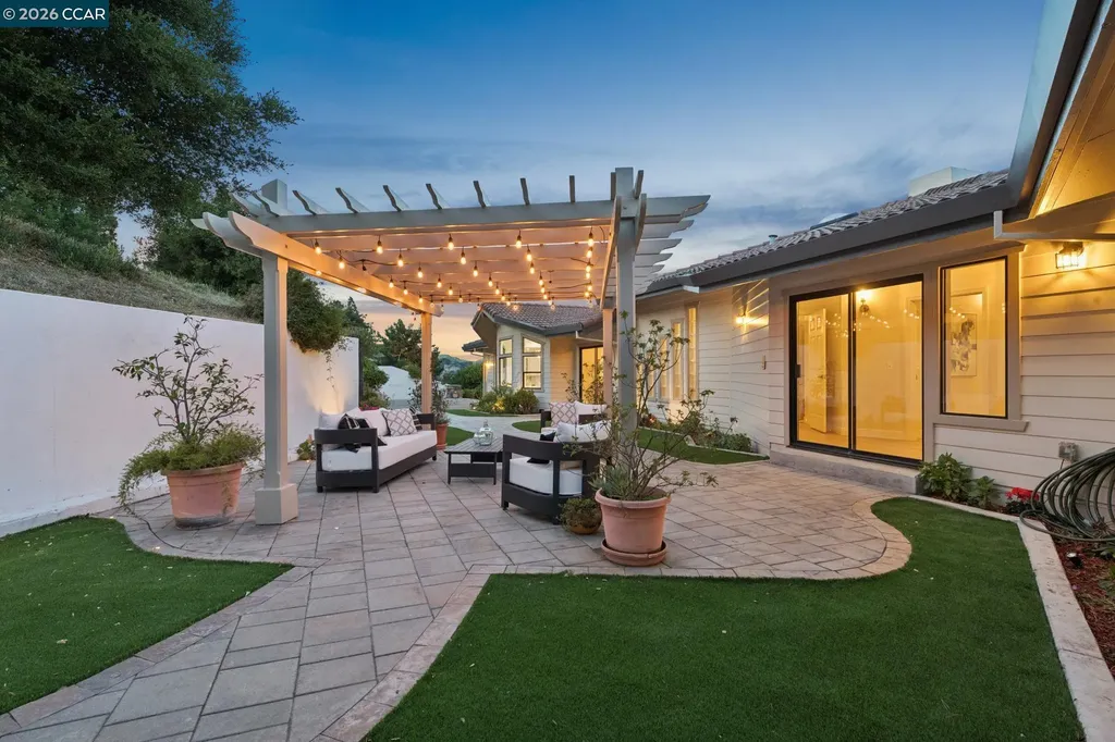 6 Tanglewood Lane Lafayette CA 94549