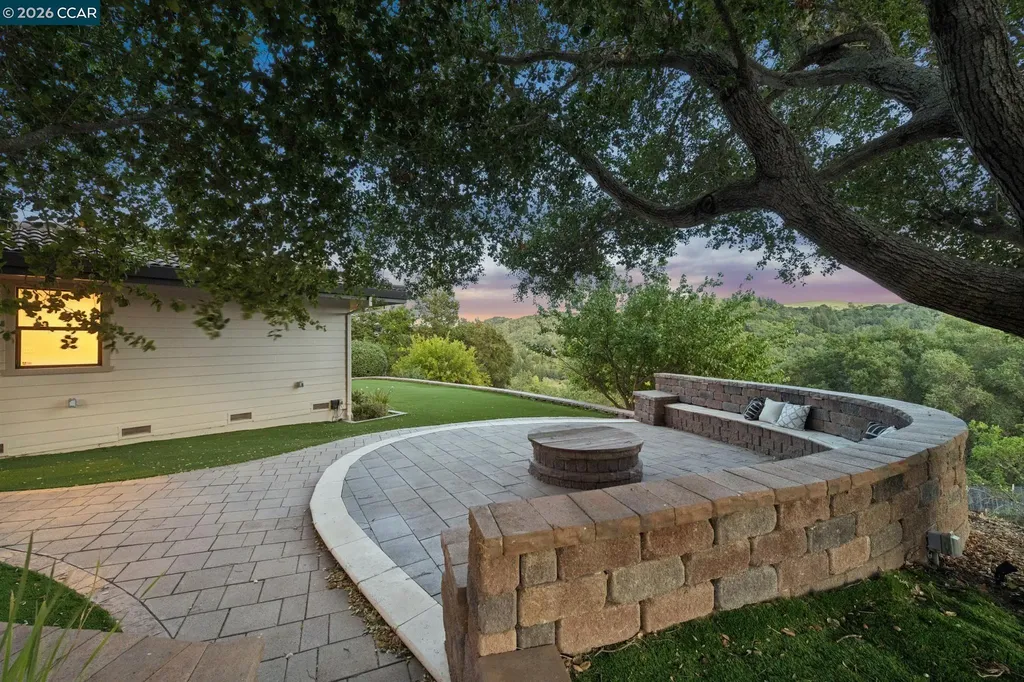 6 Tanglewood Lane Lafayette CA 94549
