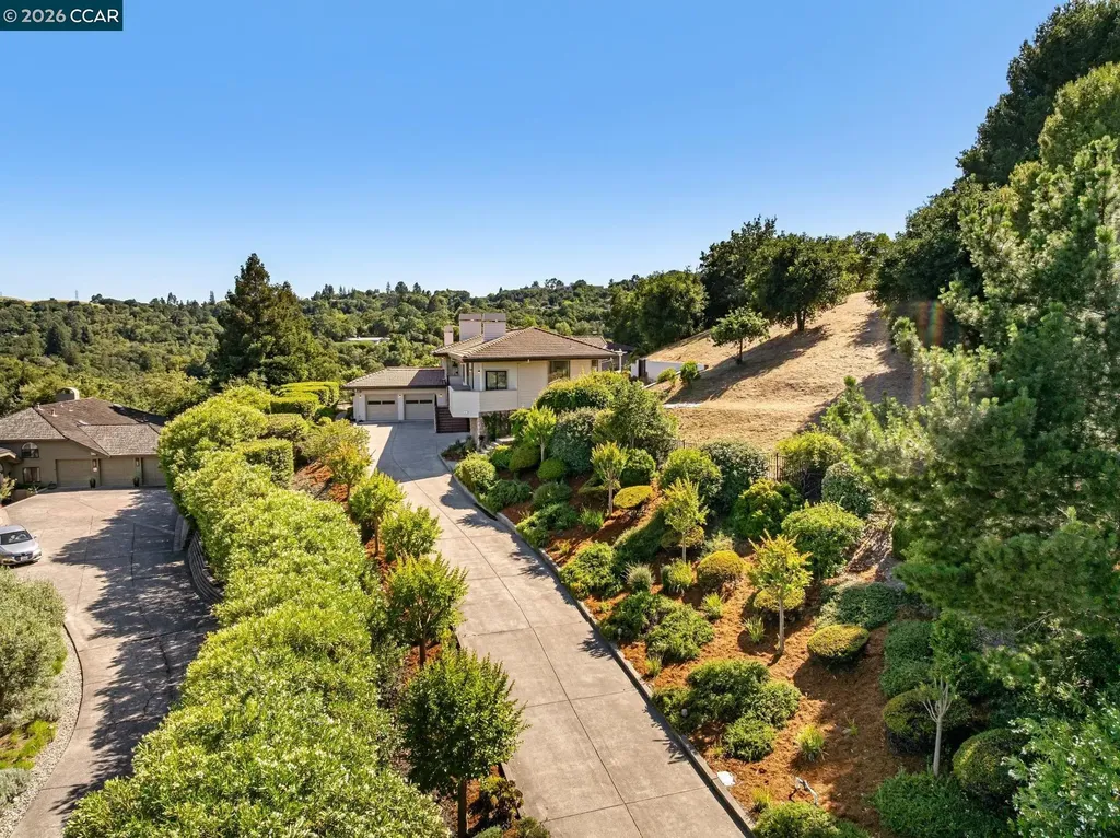 6 Tanglewood Lane Lafayette CA 94549