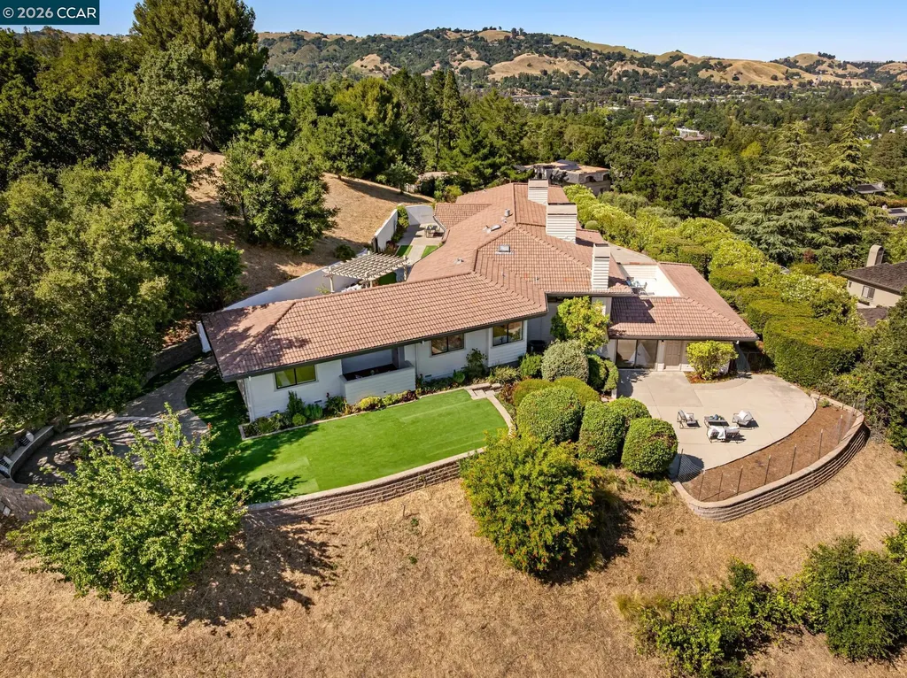 6 Tanglewood Lane Lafayette CA 94549