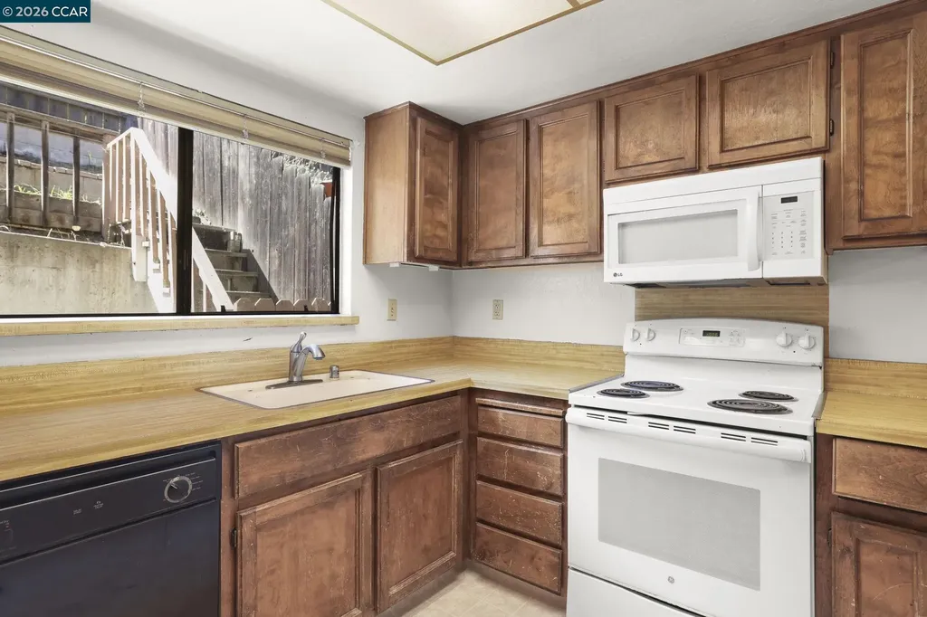 1320 Shaddick Drive Antioch CA 94509