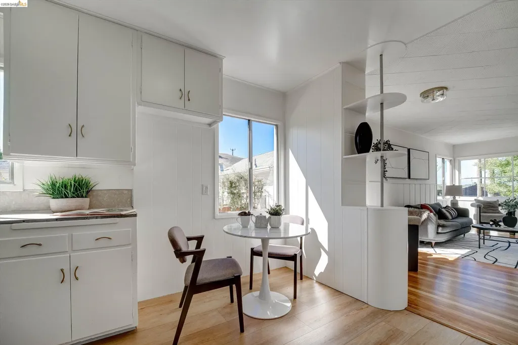 1324 Everett Street El Cerrito CA 94530