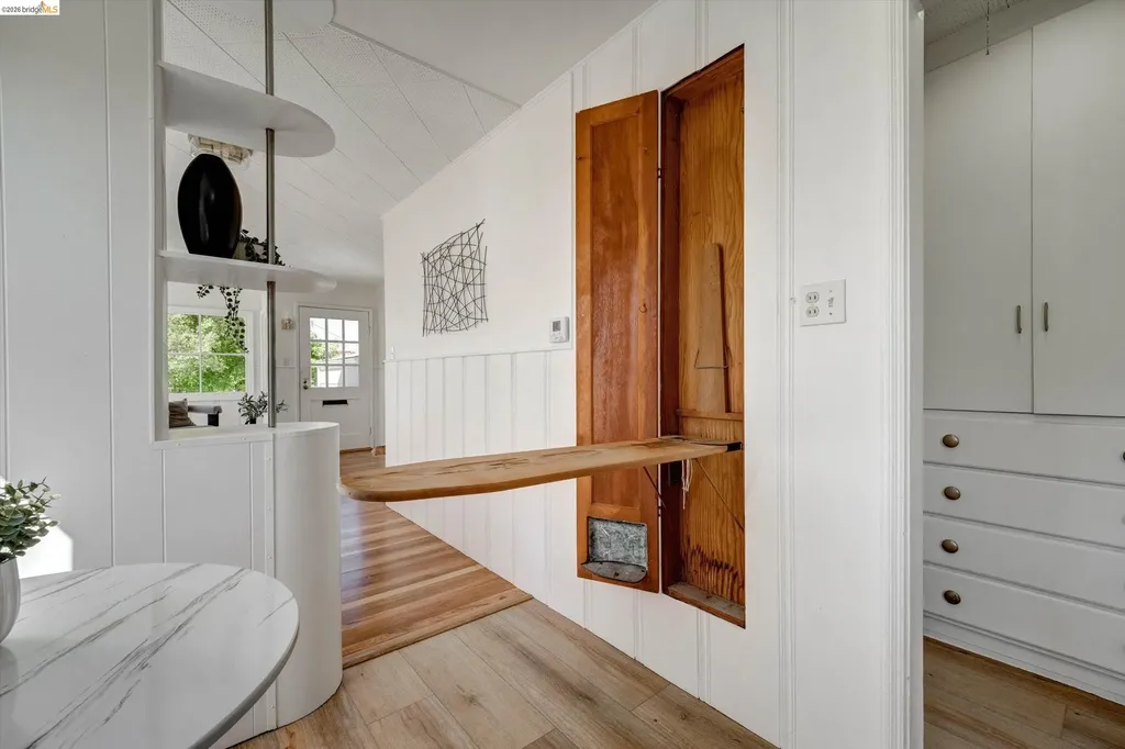 1324 Everett Street El Cerrito CA 94530