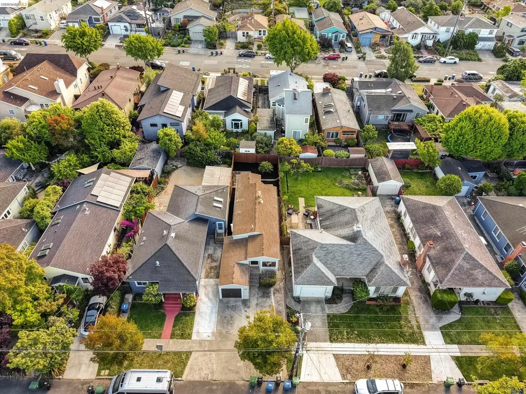 1324 Everett Street El Cerrito CA 94530