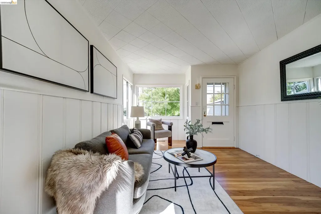 1324 Everett Street El Cerrito CA 94530