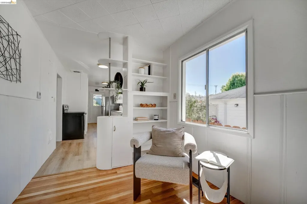 1324 Everett Street El Cerrito CA 94530