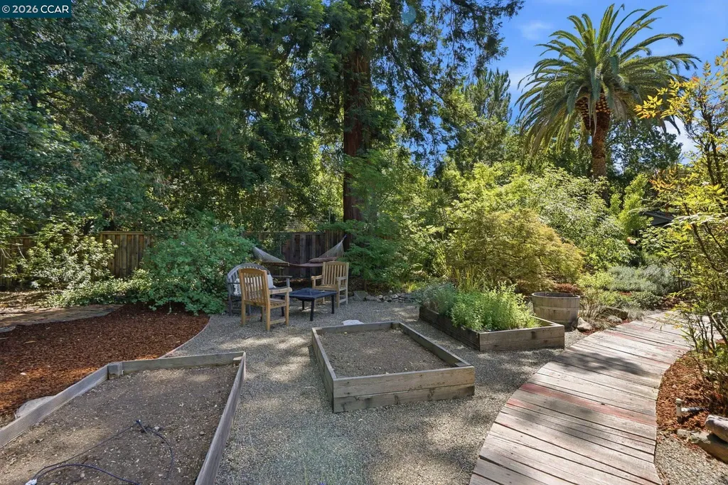 2024 Walnut Boulevard Walnut Creek CA 94597