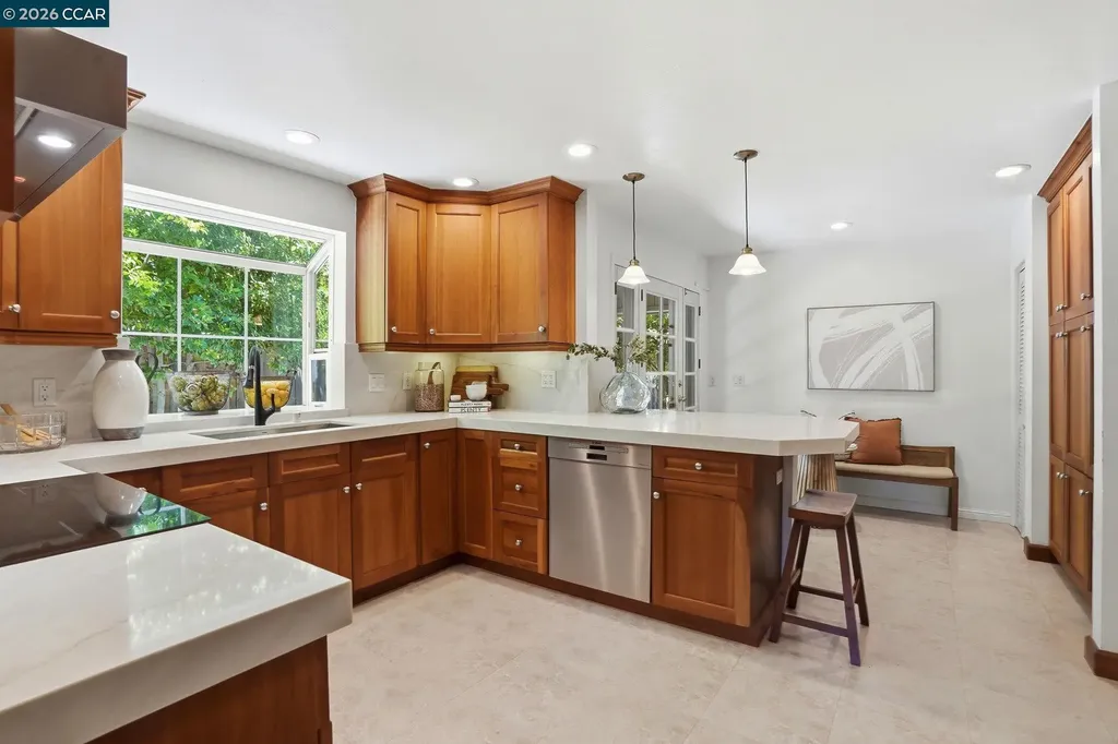 2024 Walnut Boulevard Walnut Creek CA 94597