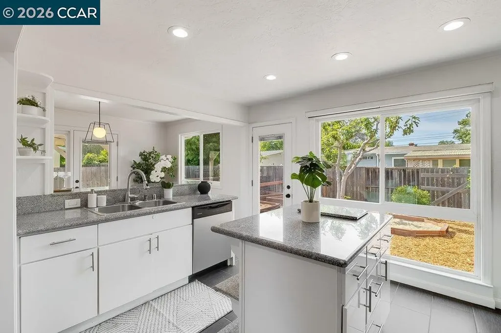 2725 Argyll Avenue Concord CA 94520
