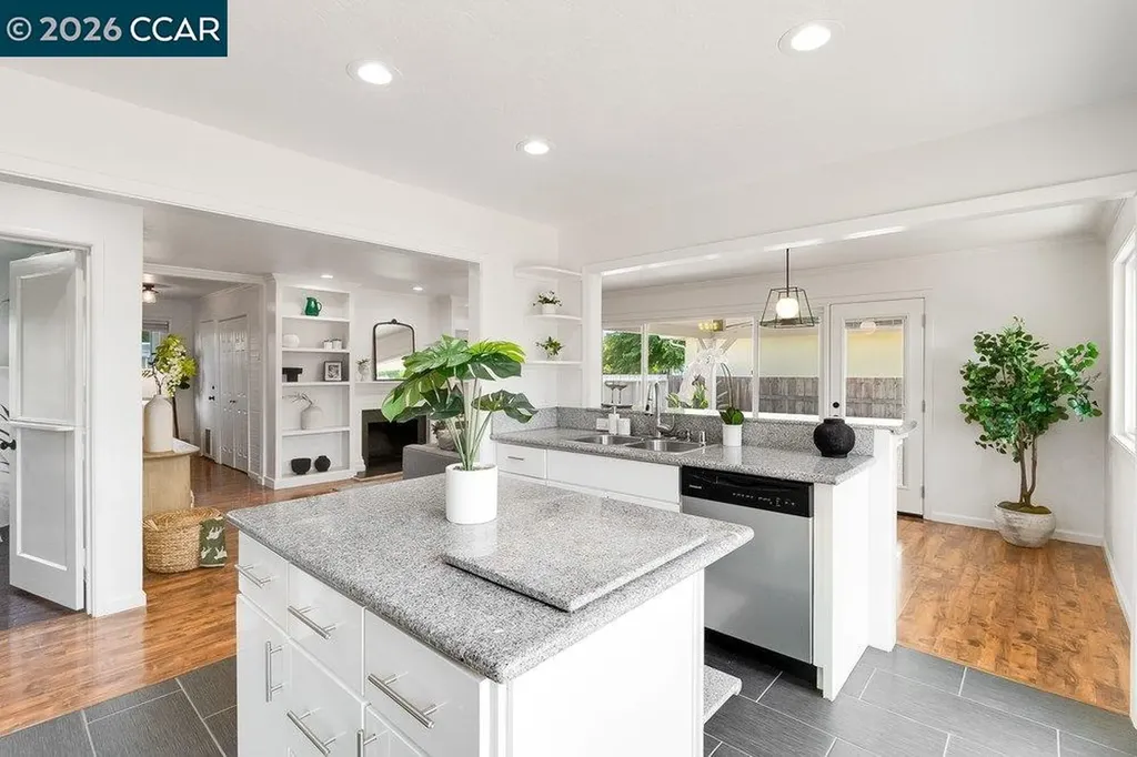 2725 Argyll Avenue Concord CA 94520