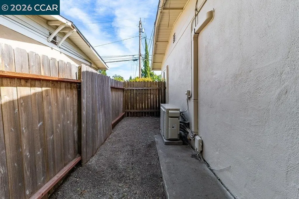 2725 Argyll Avenue Concord CA 94520