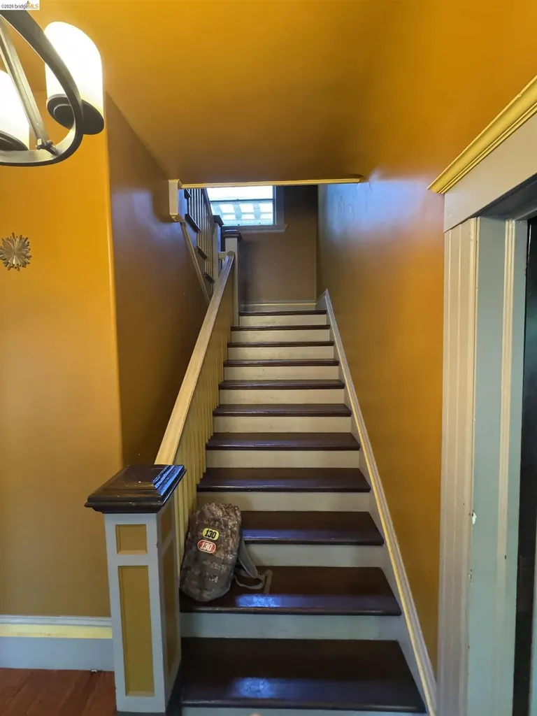 533 31st Street Oakland CA 94609