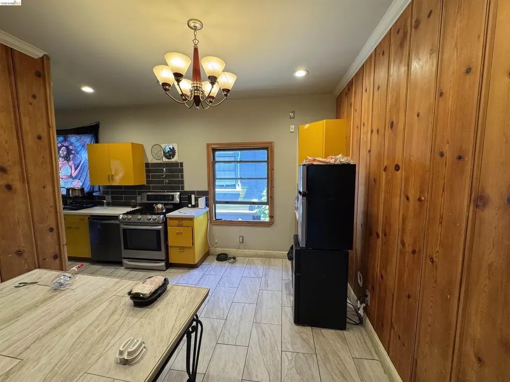 533 31st Street Oakland CA 94609
