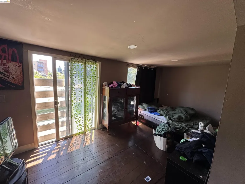 533 31st Street Oakland CA 94609