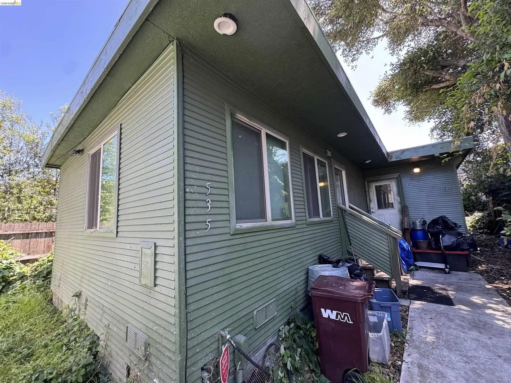 533 31st Street Oakland CA 94609