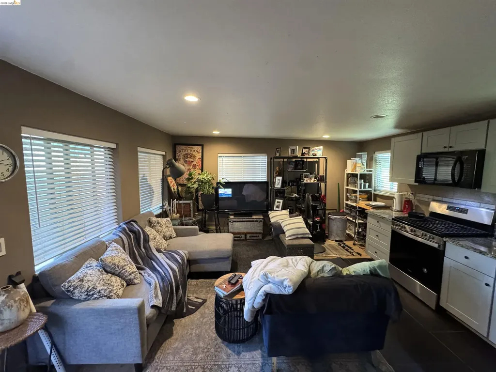 533 31st Street Oakland CA 94609