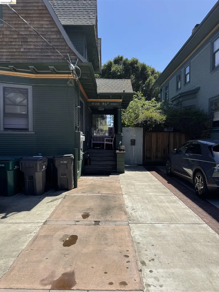 533 31st Street Oakland CA 94609