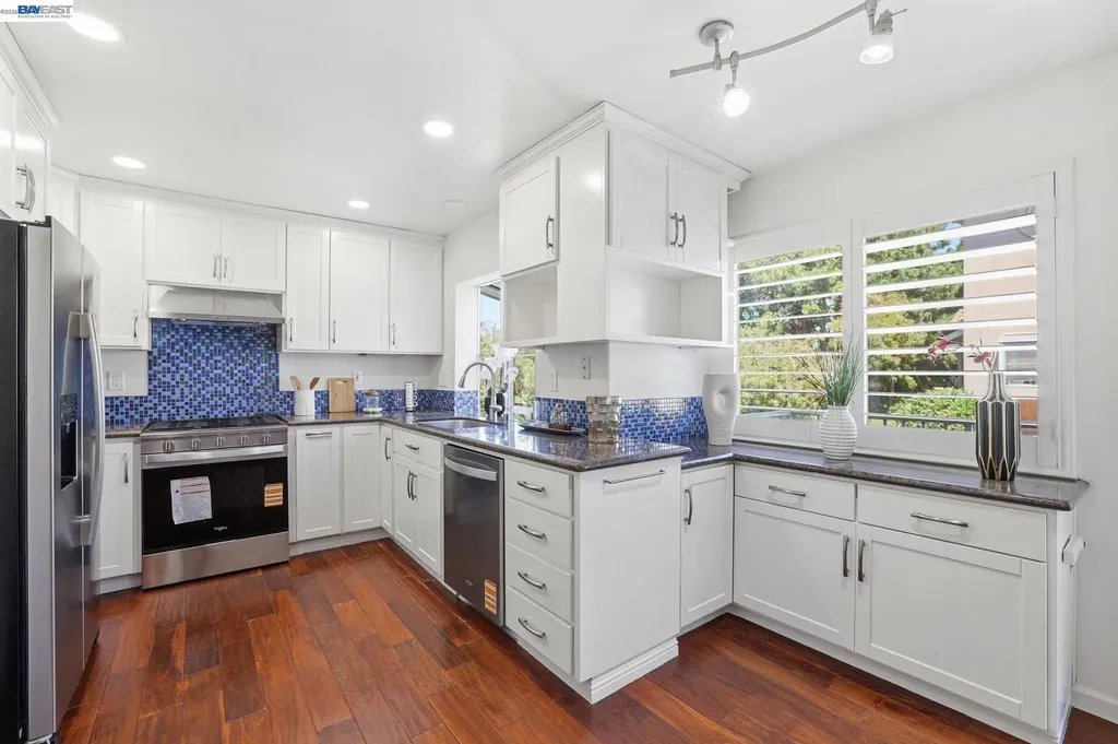 6072 Nice Terrace Fremont CA 94555