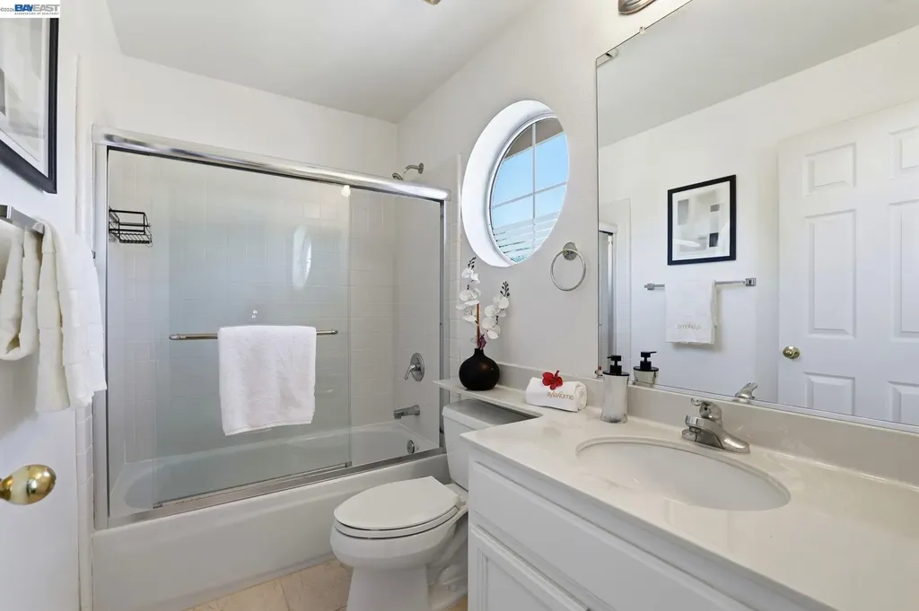 6072 Nice Terrace Fremont CA 94555