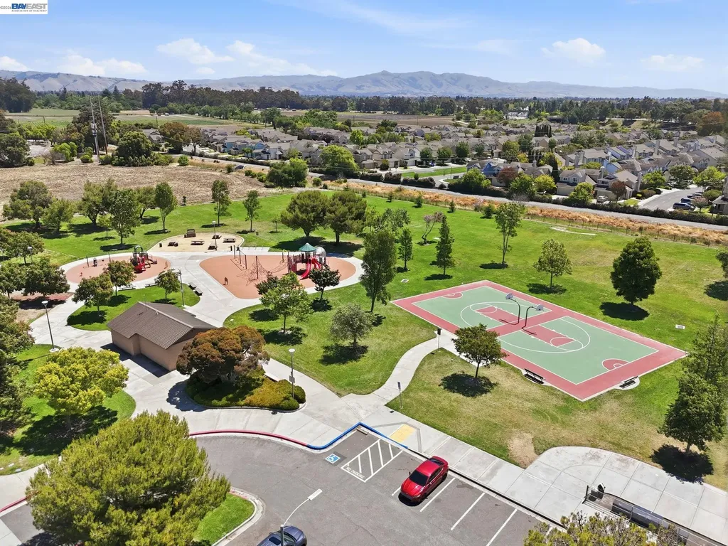 6072 Nice Terrace Fremont CA 94555