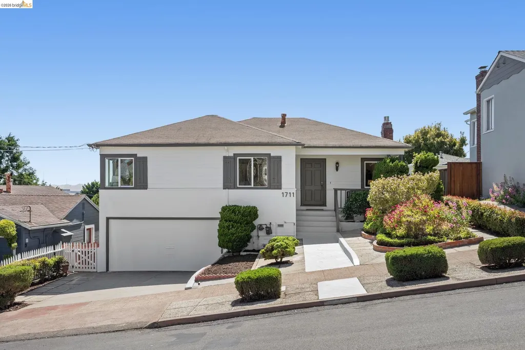 1711 Santa Clara Street Richmond CA 94804