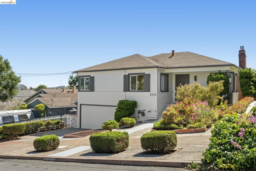 1711 Santa Clara Street Richmond CA 94804