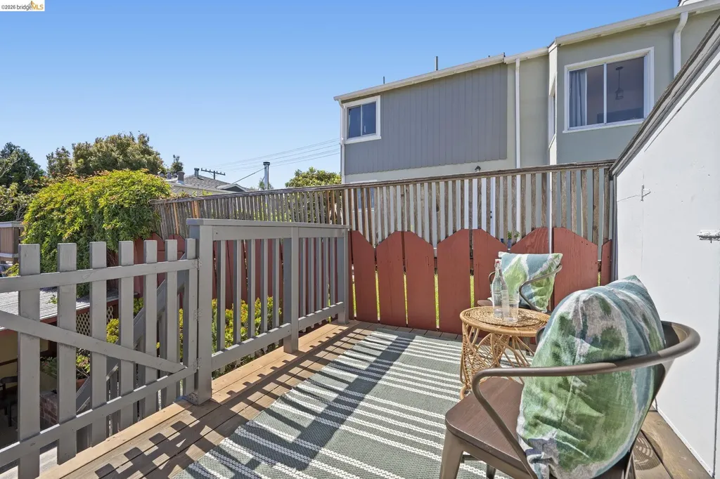 1711 Santa Clara Street Richmond CA 94804