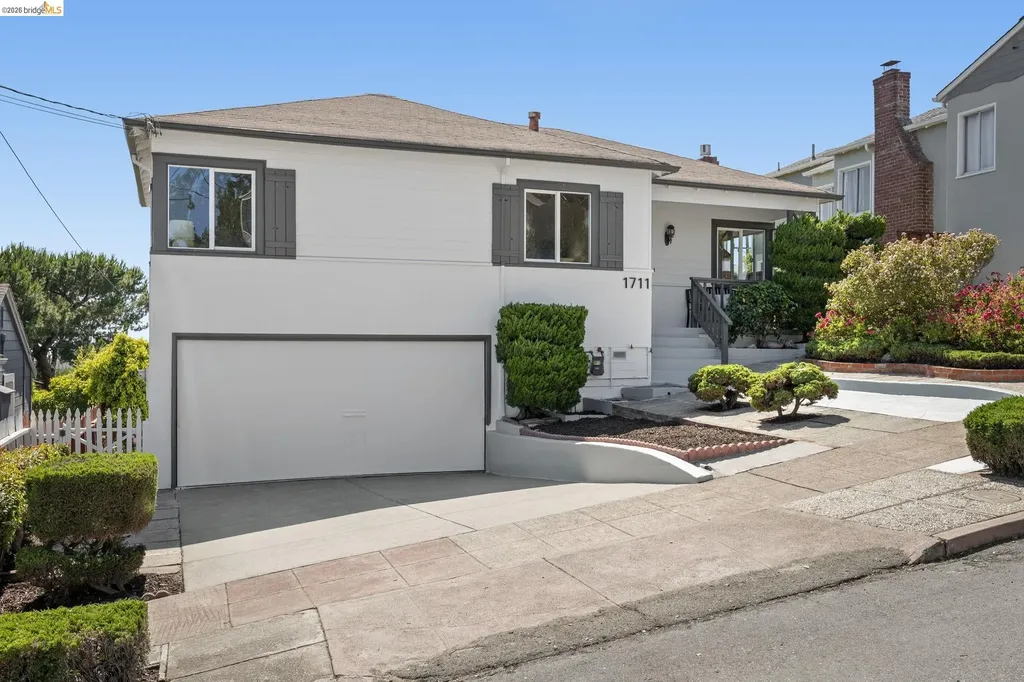 1711 Santa Clara Street Richmond CA 94804