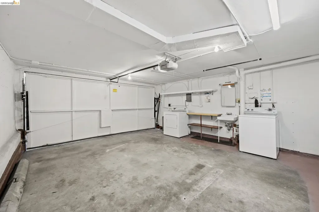 1711 Santa Clara Street Richmond CA 94804