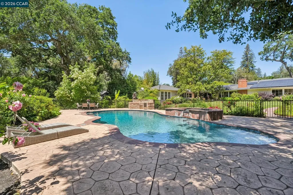 1720 Alameda Diablo Diablo CA 94528