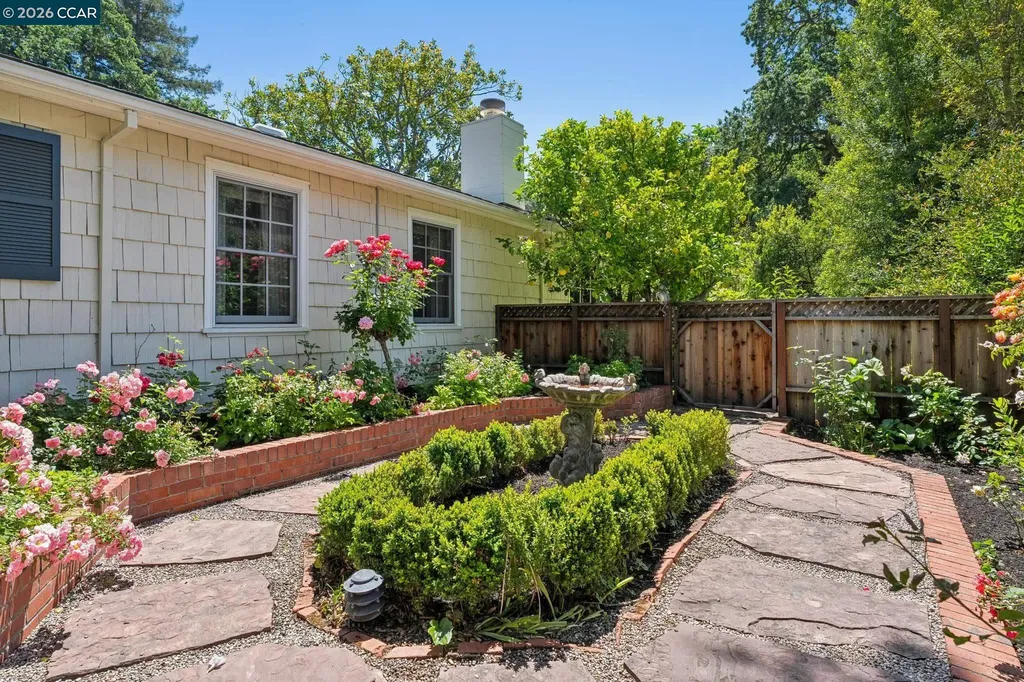 1720 Alameda Diablo Diablo CA 94528