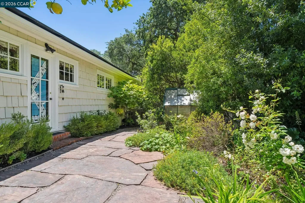 1720 Alameda Diablo Diablo CA 94528
