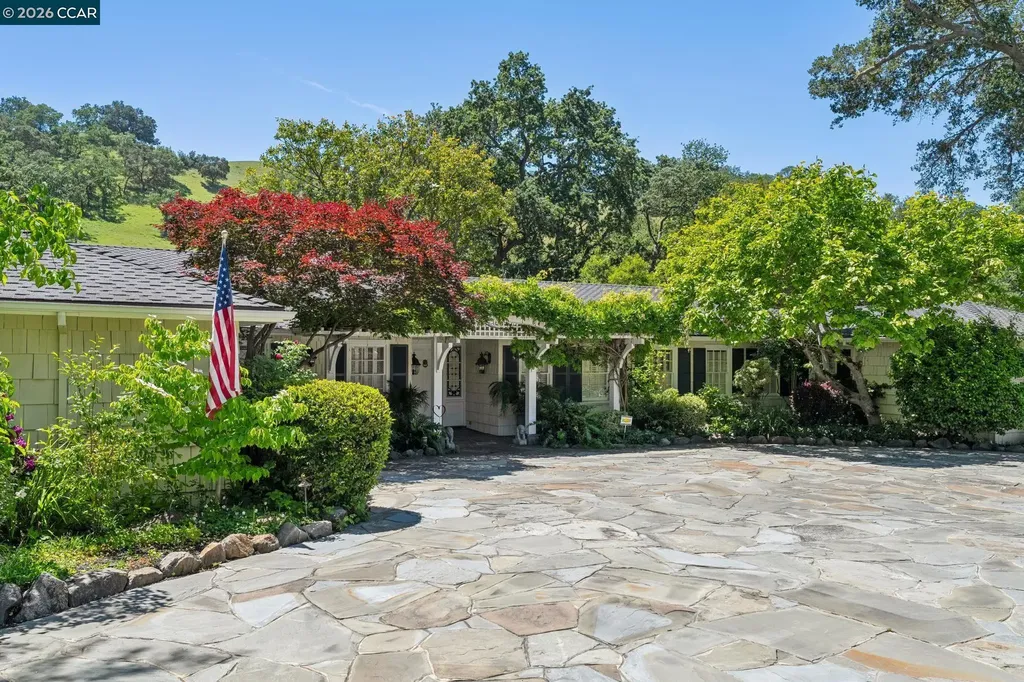 1720 Alameda Diablo Diablo CA 94528