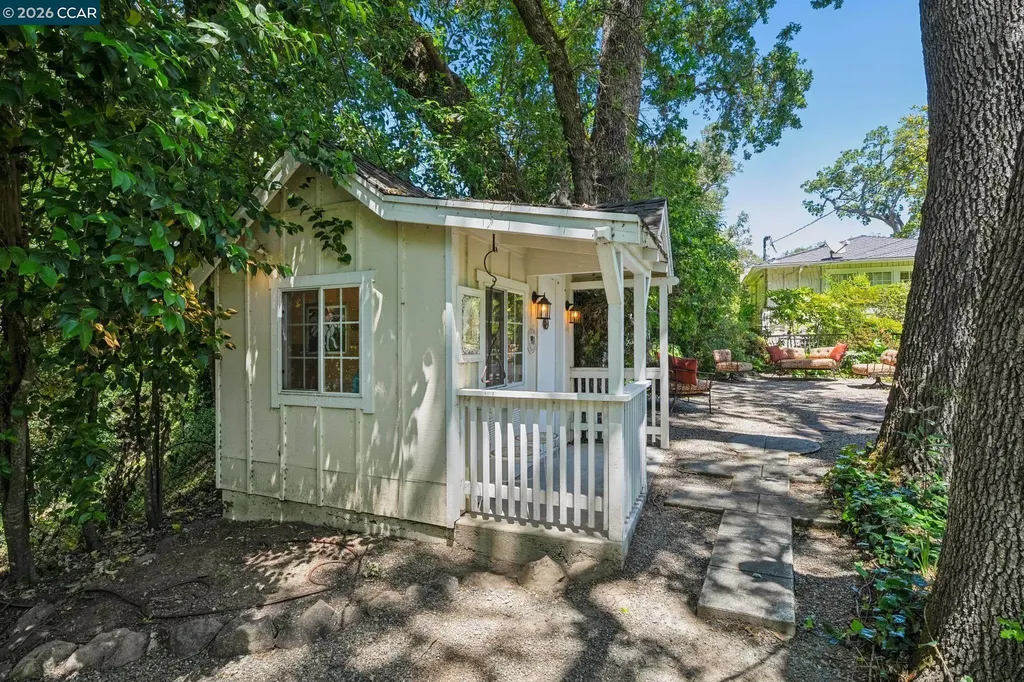 1720 Alameda Diablo Diablo CA 94528