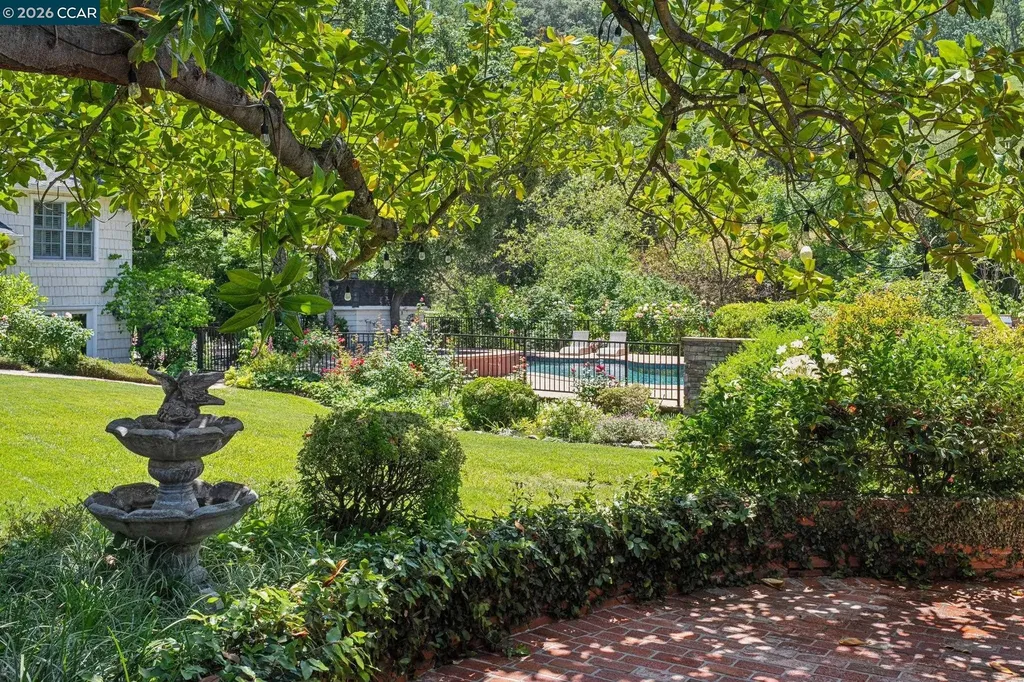 1720 Alameda Diablo Diablo CA 94528