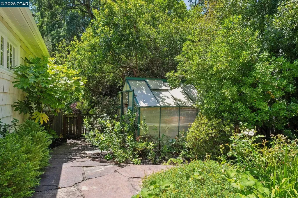 1720 Alameda Diablo Diablo CA 94528
