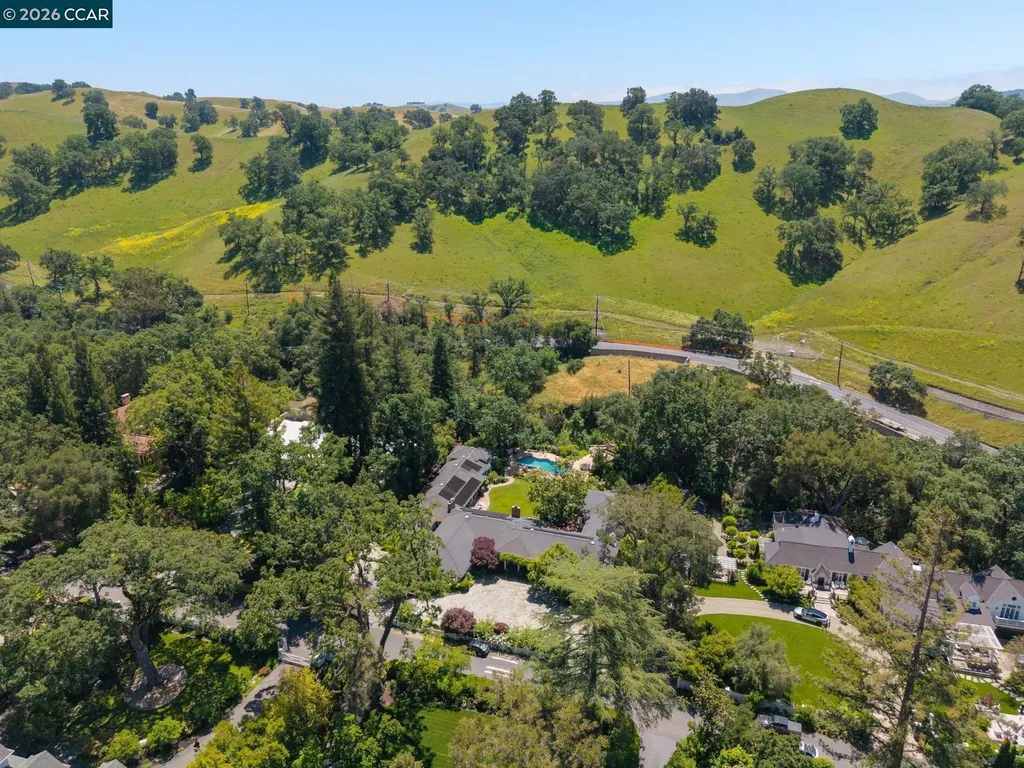 1720 Alameda Diablo Diablo CA 94528
